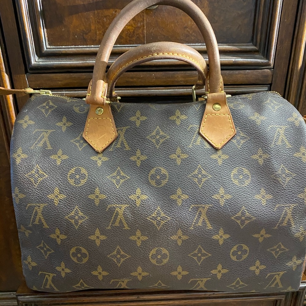 Louis Vuitton Speedy 30 Monogram Canvas